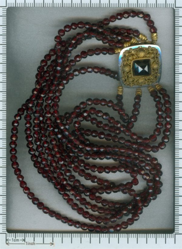 Antique Victorian Gold Filigree Garnet Necklace