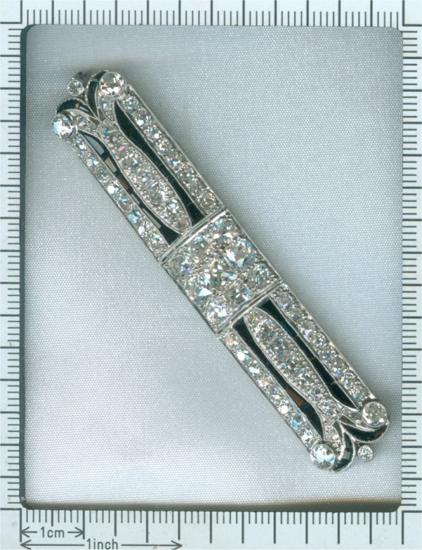 Art Deco Old Cut Diamond and Onyx Bar Brooch, 7.30 carats, Platinum