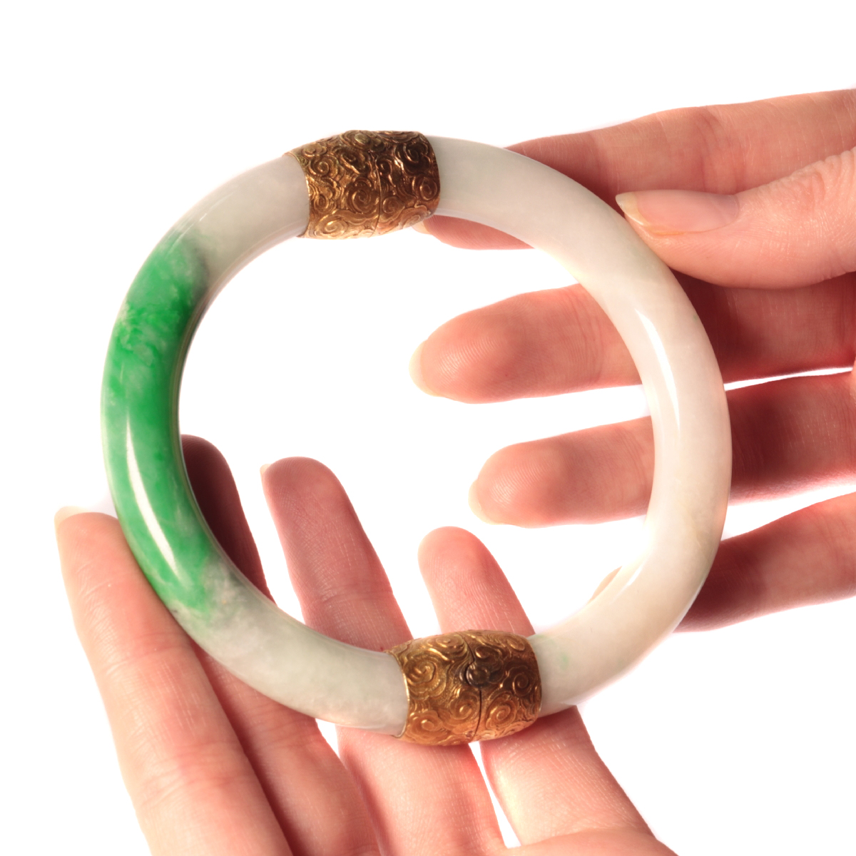 AC01-4157-19 Antique jade bracelet with black wood tube - Allie-Coosh
