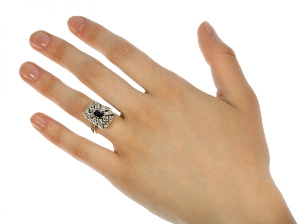 Antique Art Deco Sapphire Diamond Ring