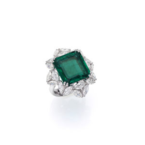 Fine 13.67ct Emerald and Diamond Cluster Ring, 18ct White Gold