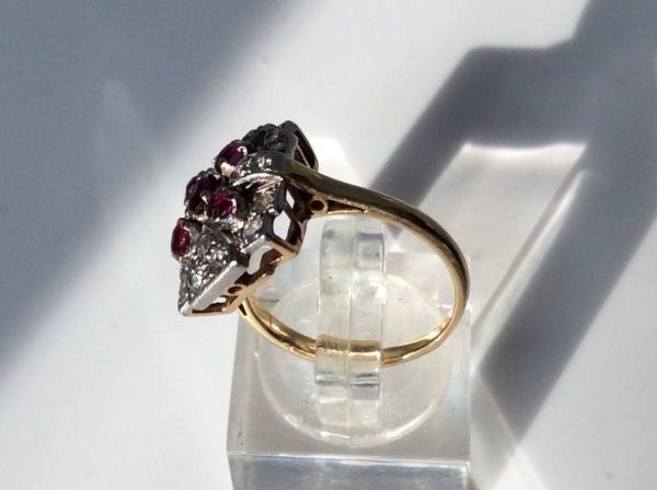 Antique Art Deco Ruby and Diamond Plaque Ring, 18ct Gold, c.1920