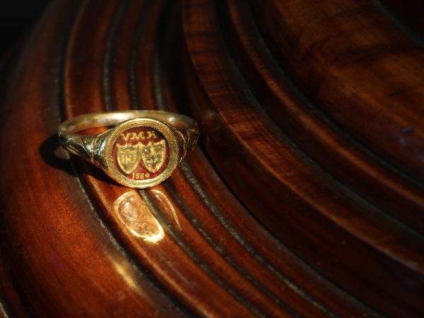 Antique Renaissance Brotherhood Coat of Arms Ring, 18ct Gold
