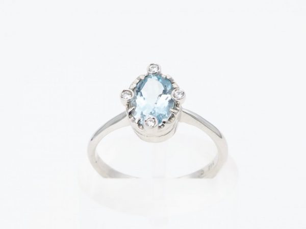 Aquamarine and Brilliant Cut Diamond White Gold Ring