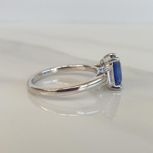 Burmese Sapphire 1.65ct and Diamond Platinum Ring