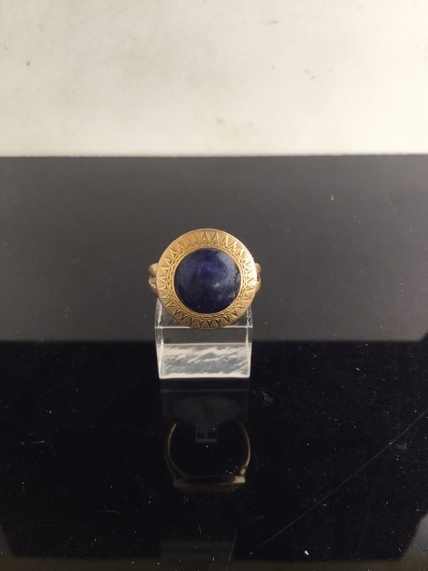 Antique Victorian Etruscan Style Lapis Lazuli Set Ring