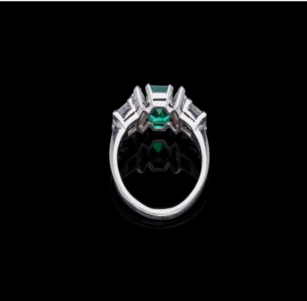 Vintage Emerald Diamond Platinum Ring