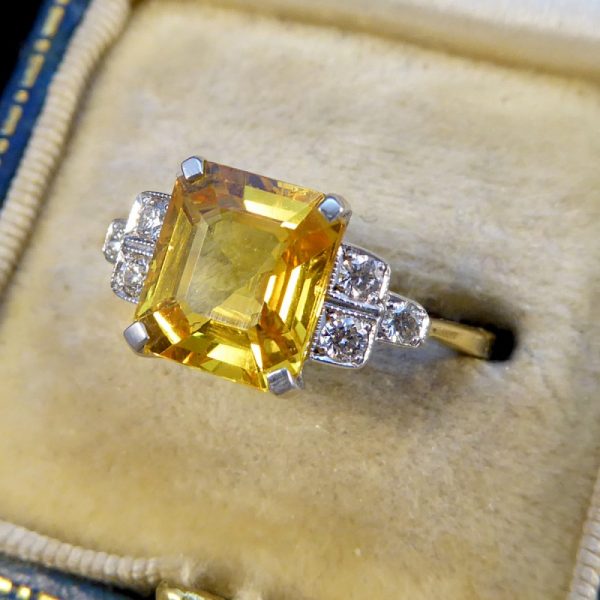 Yellow Sapphire 2.60cts and Diamond Ring