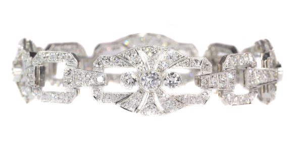 Art Deco platinum diamond bracelet 9.60cts