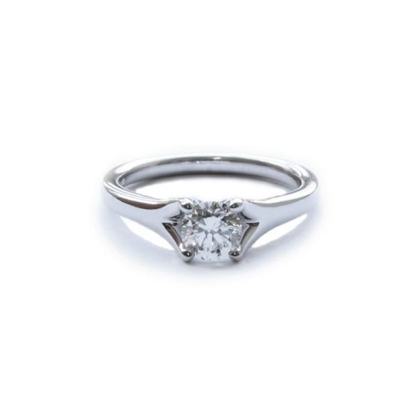 0.61ct Diamond and Platinum Single Stone Ring; 0.61ct brilliant-cut diamond, G, VS2, set with forked shoulders, in platinum, IGI certified