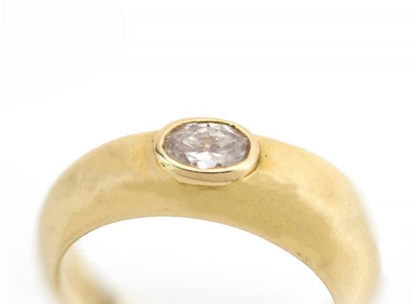 Vintage Tiffany and Co 0.33ct Diamond and 18ct Yellow Gold Ring