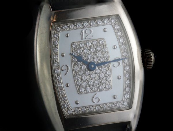 Franck Muller 18ct White Gold and Diamond 20mm Ladies Quartz Watch, diamond dial and buckle, mother of pearl face, black leather strap, Circa 2000s