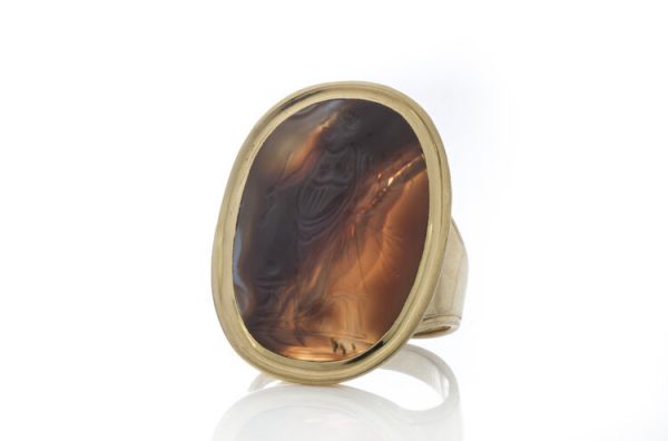 Antique 18th-19thC Hardstone Cameo Ring Depicting Goddess Ceres; with a cornucopia and ears of wheat, in a later 18ct yellow gold ring mount
