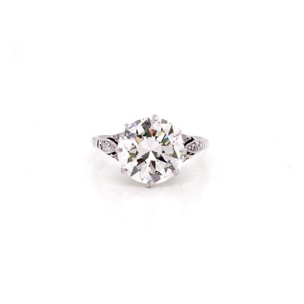 Vintage 3.23ct Diamond Single Stone Engagement Ring, 3.23 carats, VS clarity, delicate and ornate shoulder design each set with four round-cut diamonds.
