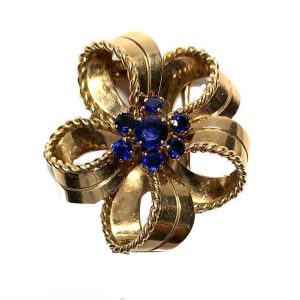 cartier 1940 sapphire gold bow flower brooch