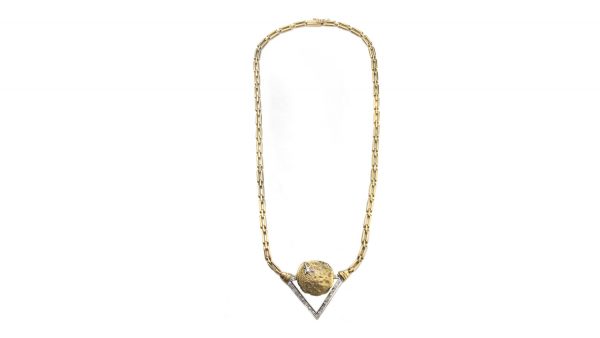 Vintage 18ct Yellow Gold Chain Necklace with Diamonds; set with 0.38cts round brilliant-cut diamonds in a geometric design. Circa 1970s