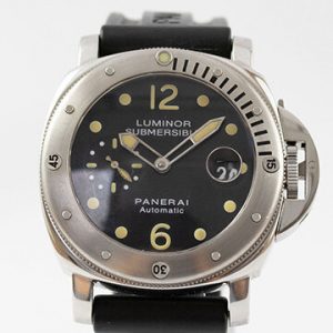 Panerai Luminor Submersible 44mm Steel Limited Edition Automatic Watch; one of 2500 watches, black dial with date function, small seconds sub-dial and has a rotating steel bezel, on a rubber strap with a steel buckle, with Panerai box and bezel protector