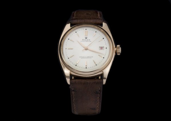 Rolex Oyster Perpetual 4467 18ct Rose Gold Bubble Back Automatic Chronometer; 36mm, white dial, with box and papers, Circa 1947