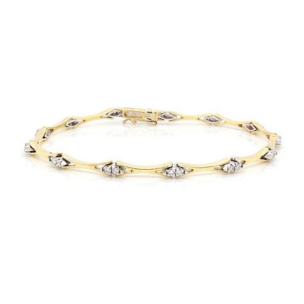 Diamond and 18ct Yellow Gold Link Line Bracelet, 0.40 carat total, with tongue fastening and figure-of-eight safety clasp