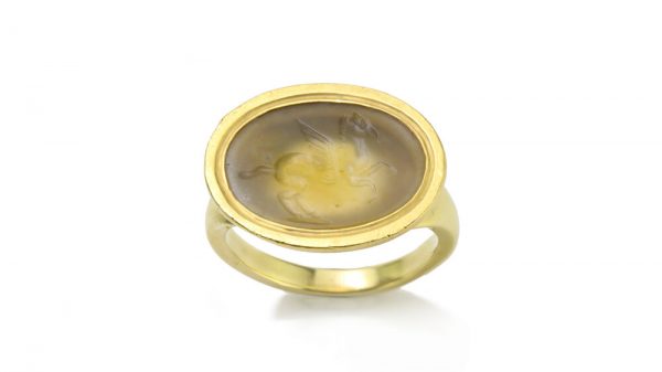 Ancient Roman Agate Intaglio of Pegasus in Vintage 18ct Yellow Gold Ring; Intaglio made in Circa 200 BC, shank added later Circa 1980s