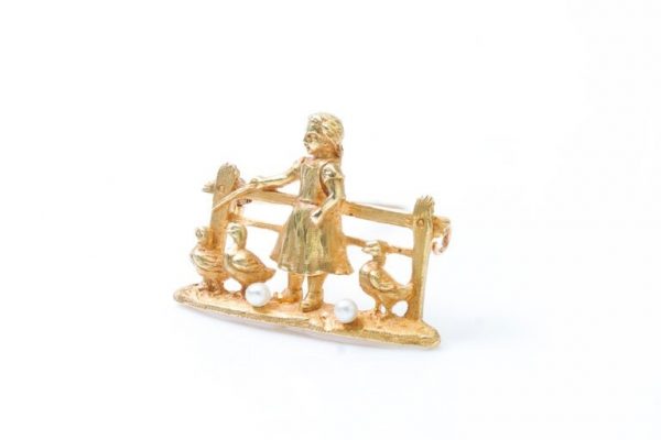 Antique French 18ct Yellow Gold Brooch with Pearls; in the shape of a farmer lady and three chickens, and two pearls imitating chickens eggs, early 20th century
