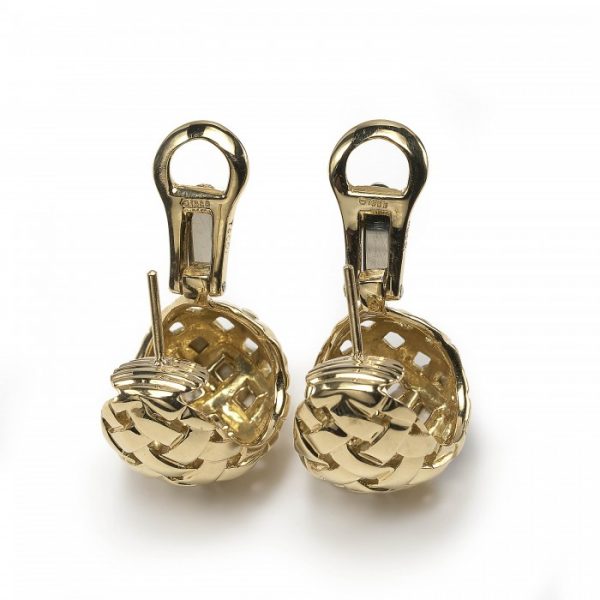 Tiffany and Co Vannerie 18ct Yellow Gold Earrings, domed lattice design, post and clip fittings. Stamped T & Co., 1989