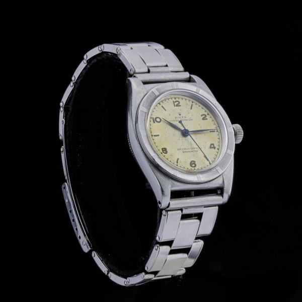 Rare Vintage Rolex Oyster Perpetual Bubbleback 3372 Automatic Chronometer, mvt 96595, case 114827, silvered dial with batons and Arabic numerals, on steel bracelet strap, Circa 1938