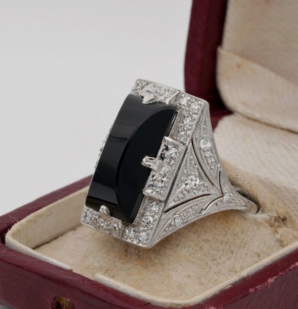 Vintage Art Deco Black Onyx Diamond Platinum Cocktail Ring