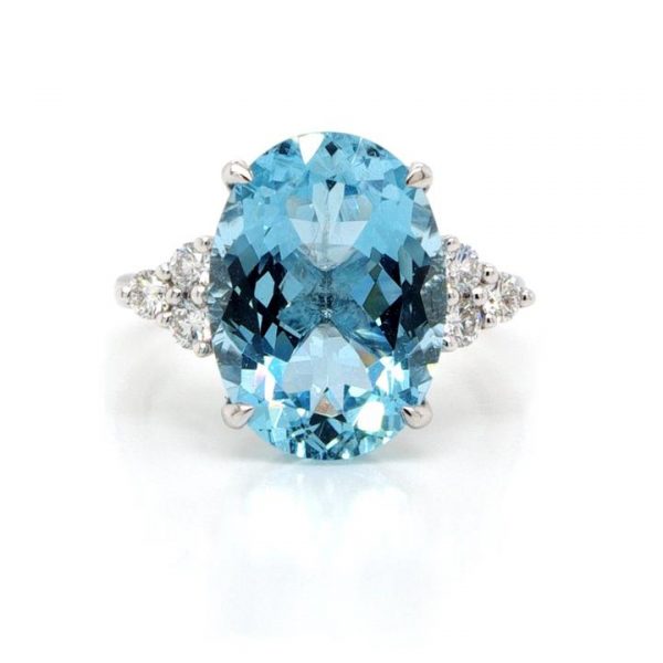 Oval Cut Aquamarine Ring with Trefoil Diamond Shoulders, 6.75 carats