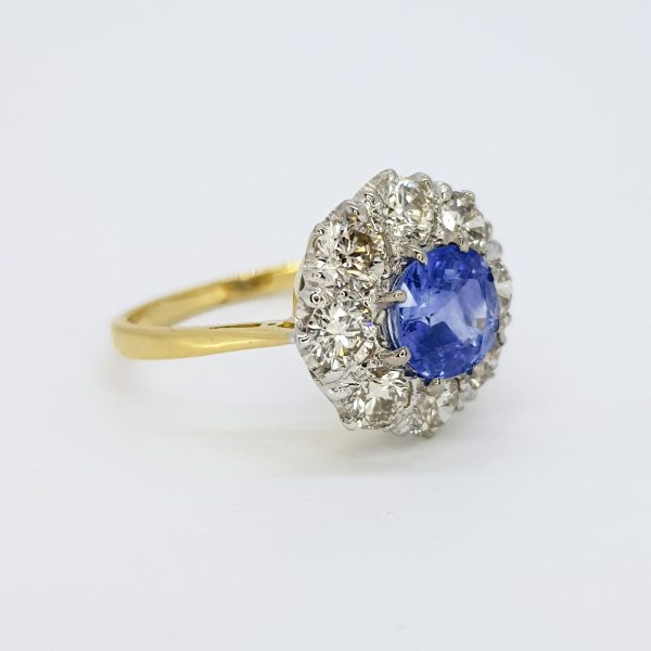 Sapphire and Diamond Cluster Ring in 18ct Gold, 1.30 carats