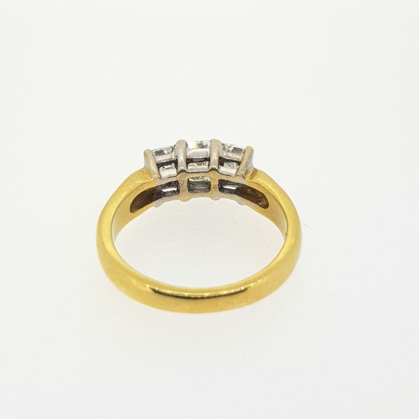 Emerald Cut Diamond Three Stone Ring, 1.00 carat total, in 18ct yellow gold