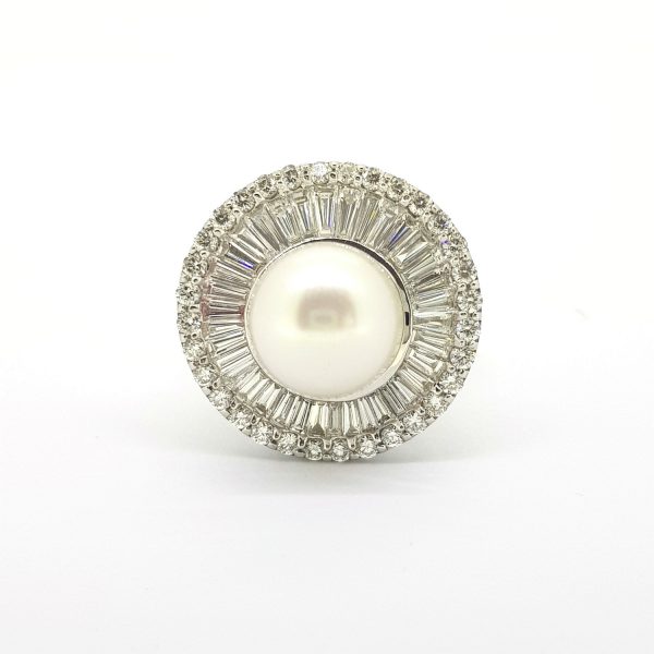 South Sea Pearl and Diamond Cluster Ballerina Ring in 18ct White Gold, 3.00 carat total