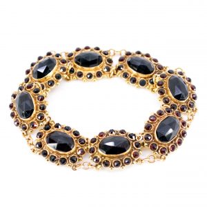 Vintage Garnet and Gold Bracelet