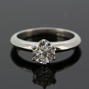 0.91ct Single Stone Diamond Engagement Ring in Platinum, certified G colour SI1 clarity