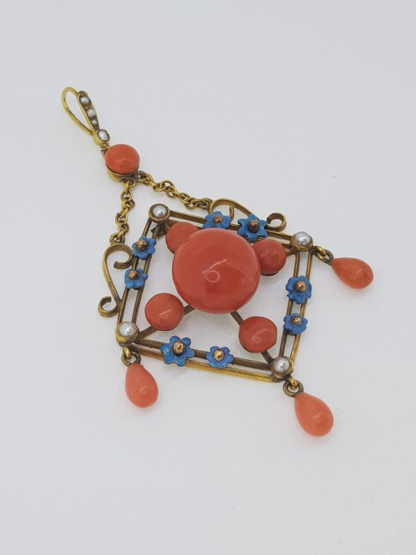 Cabochon Cut Coral and Pearl Pendant in 15ct Gold; set with cabochon corals, accented with pearl set corners and coral drops