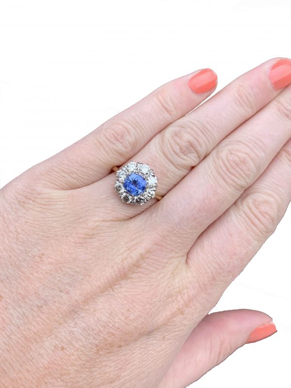 Vintage Sapphire diamond cluster ring