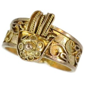 Antique Empire Gold Filigree Hand of Fatima Ring