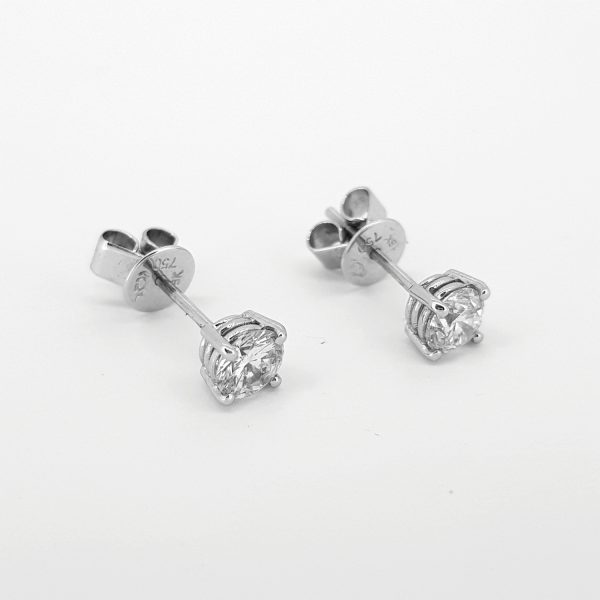 0.97ct Diamond Stud Earrings in 18ct White Gold, H colour SI1 clarity