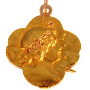 Antique Art Nouveau 18ct Gold Diamond Set Locket Pendant