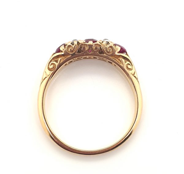 Victorian side ring