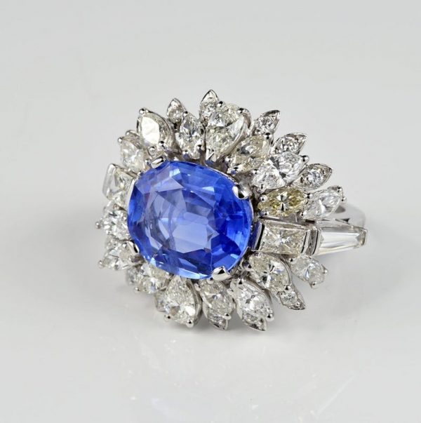 Vintage Natural No Heat Ceylon Sapphire and Diamond Platinum Cocktail Ring