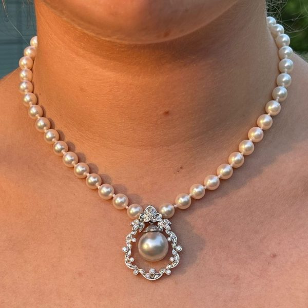 South Sea Pearl and Diamond Pendant Necklace