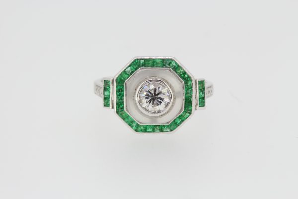 0.60ct Diamond, Crystal and Emerald Cluster Target Ring
