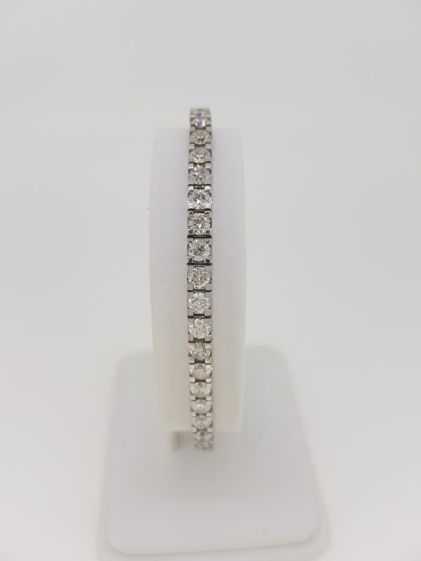 Diamond Line Bracelet in 18ct White Gold, 6.46 carat total