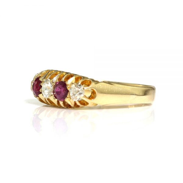 Antique Burma Ruby and Old Cut Diamond Five Stone Ring in 18ct Yellow Gold, 19th century, Circa 1862