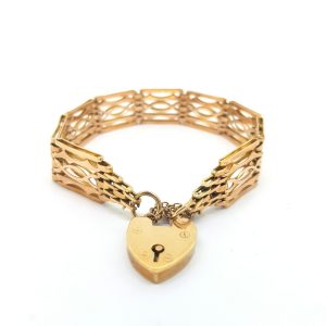 Antique 9ct Gold Gate Bracelet with safety chain and heart clasp