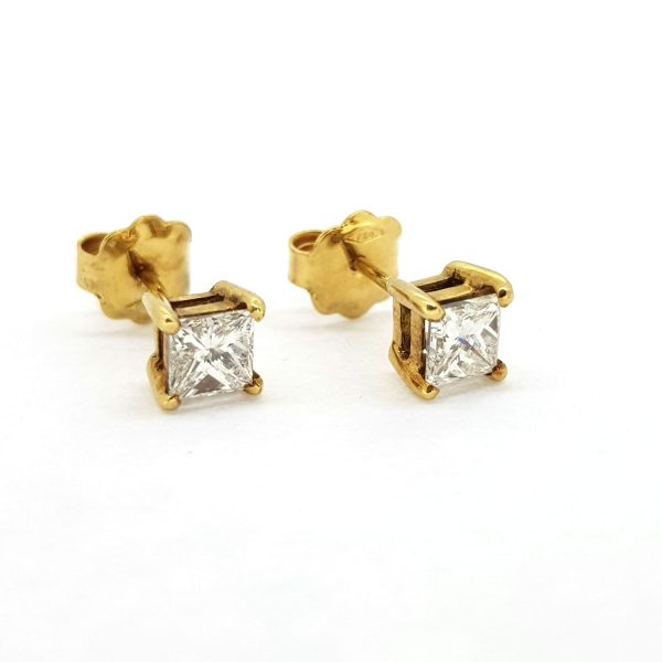 Princess Cut Diamond Stud Earrings, 1.01 carat total, H/I VS1, in 18ct yellow gold