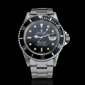 Rolex Oyster Perpetual Date Submariner 16610 Stainless Steel Automatic 40mm Watch, Comes in original Rolex box