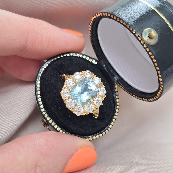 Vintage 2.50ct Aquamarine and Diamond Cluster Ring in 18ct Yellow Gold