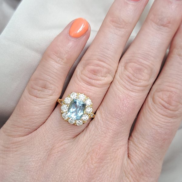 Vintage 2.50ct Aquamarine and Diamond Cluster Ring in 18ct Yellow Gold